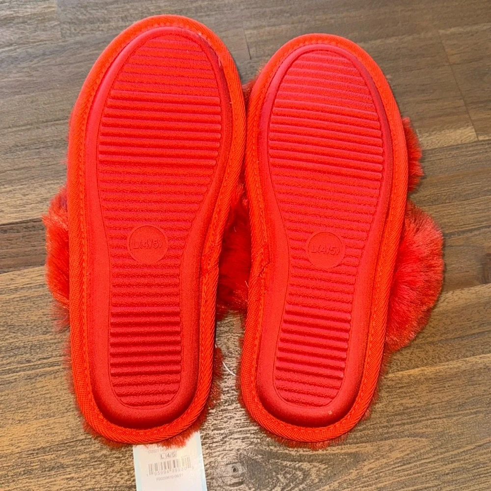 Cat & Jack Youth Girls Orange/Brooklyn Crossband Fur Slippers, Large 4/5, NWT